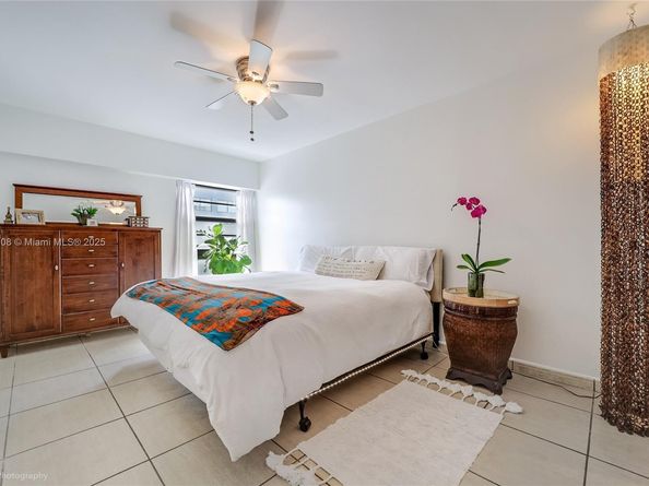 575 Crandon Blvd 306, Key Biscayne FL 33149