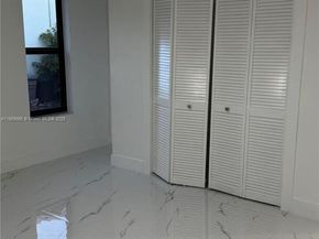 10500 NW 2nd Ct, Plantation FL 33324