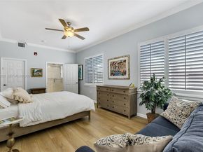 2870 Pine Tree Dr 3, Miami Beach FL 33140