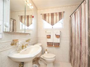 Undisclosed Address #A11636945, Coral Gables FL 33134