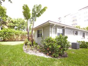 Undisclosed Address #A11636945, Coral Gables FL 33134