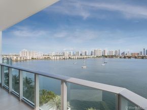 17111 Biscayne Blvd 706, North Miami Beach FL 33160