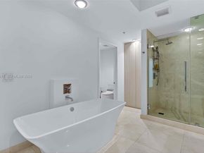 17111 Biscayne Blvd 706, North Miami Beach FL 33160