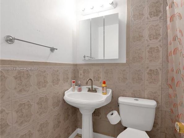 4457 NW 185th St 0, Miami Gardens FL 33055