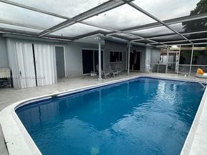 6757 Arbor Dr, Miramar FL 33023