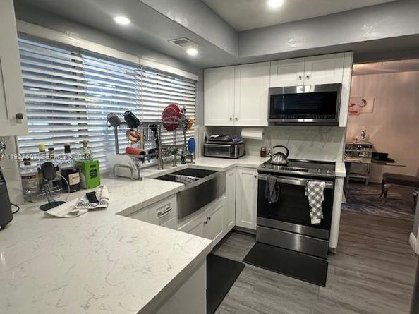 6757 Arbor Dr, Miramar FL 33023