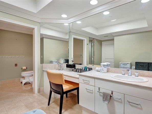 21150 Point Pl 1804, Aventura FL 33180