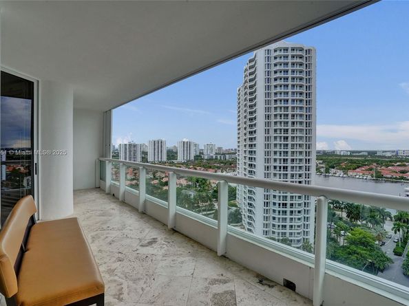 21150 Point Pl 1804, Aventura FL 33180
