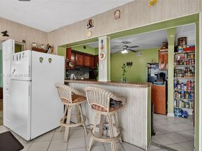 6861 SW 1st Ct, Pembroke Pines FL 33023