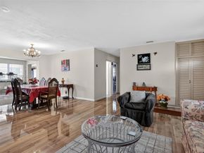 6861 SW 1st Ct, Pembroke Pines FL 33023