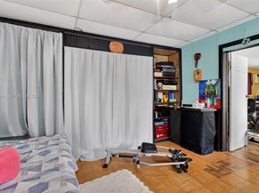 6861 SW 1st Ct, Pembroke Pines FL 33023