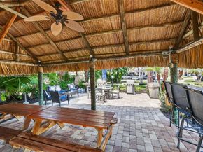 1100 SE 5th Ct 24, Pompano Beach FL 33060