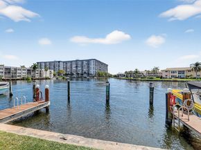 1100 SE 5th Ct 24, Pompano Beach FL 33060