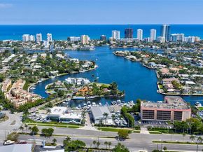 1100 SE 5th Ct 24, Pompano Beach FL 33060
