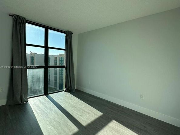 2075 SW 122nd Ave 531, Miami FL 33175