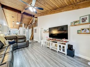 10340 Laurel Ct, Pembroke Pines FL 33026