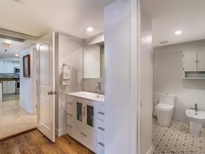 520 Brickell Key Dr A1007, Miami FL 33131