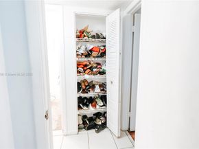 216 Lake Pointe Dr 128, Oakland Park FL 33309