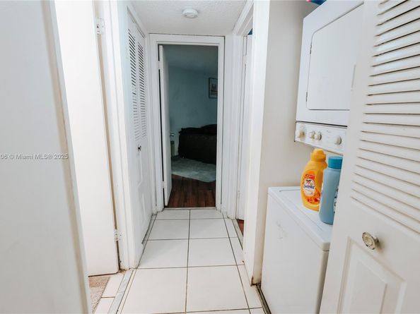 216 Lake Pointe Dr 128, Oakland Park FL 33309