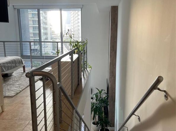 1050 Brickell Ave 410, Miami FL 33131