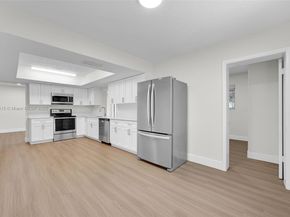 9180 SW 55th St, Cooper City FL 33328