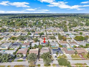 9180 SW 55th St, Cooper City FL 33328