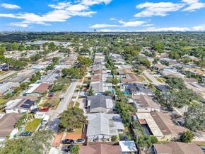 9180 SW 55th St, Cooper City FL 33328