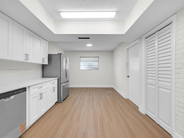 9180 SW 55th St, Cooper City FL 33328