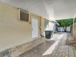 9180 SW 55th St, Cooper City FL 33328