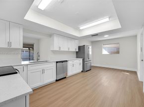 9180 SW 55th St, Cooper City FL 33328