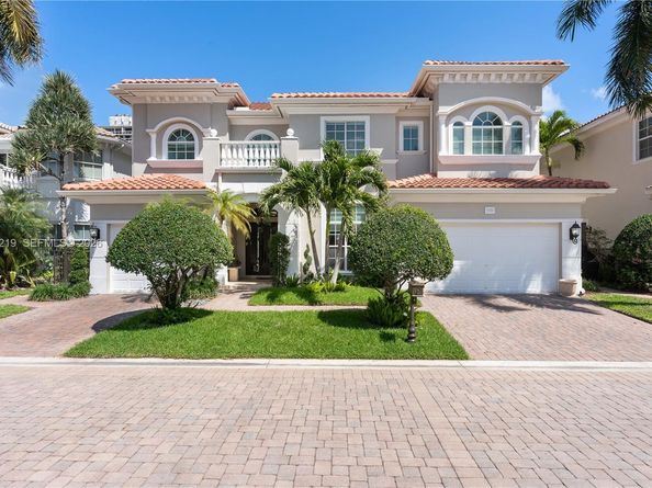 1495 Windjammer Way, Hollywood FL 33019