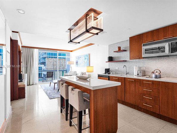 6801 S Collins Ave 611, Miami Beach FL 33141