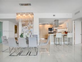 17111 Biscayne Blvd 2008, North Miami Beach FL 33160