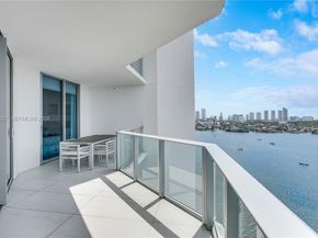 17111 Biscayne Blvd 2008, North Miami Beach FL 33160
