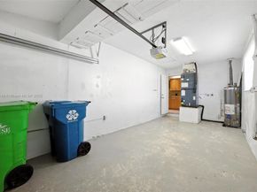 9540 NW 25th St, Sunrise FL 33322