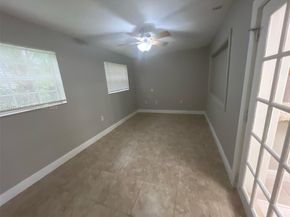 9540 NW 25th St, Sunrise FL 33322