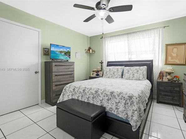 5530 W 26th Ct 102, Hialeah FL 33016