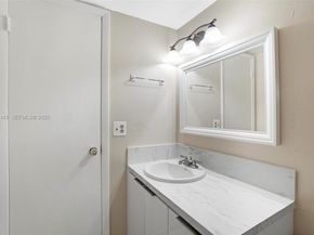 5530 W 26th Ct 102, Hialeah FL 33016