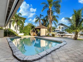 2880 NE 23rd Pl, Pompano Beach FL 33062