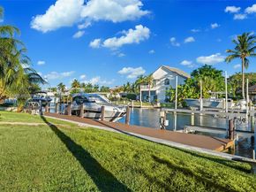 2880 NE 23rd Pl, Pompano Beach FL 33062