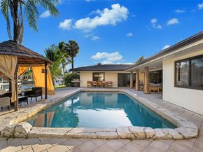 2880 NE 23rd Pl, Pompano Beach FL 33062