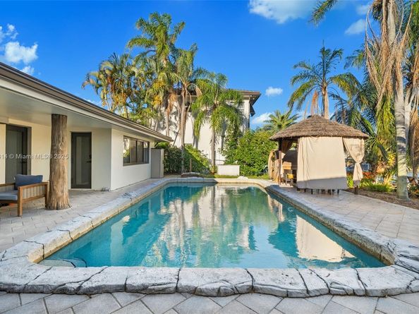 2880 NE 23rd Pl, Pompano Beach FL 33062