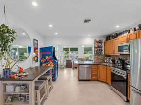 2805 NW 52nd Ct, Tamarac FL 33309