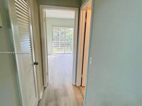 119 Salisbury E, West Palm Beach FL 33417