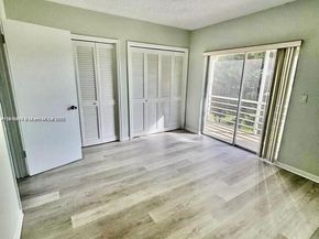 119 Salisbury E, West Palm Beach FL 33417