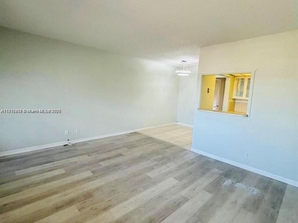 119 Salisbury E, West Palm Beach FL 33417