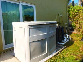 2608 NW 79th Ave, Margate FL 33063