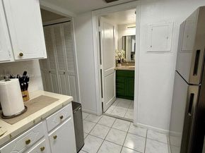3000 NE 48th St 203, Fort Lauderdale FL 33308