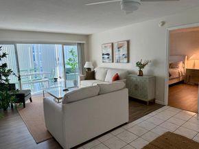 3000 NE 48th St 203, Fort Lauderdale FL 33308