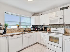 320 N 71st Ave, Hollywood FL 33024